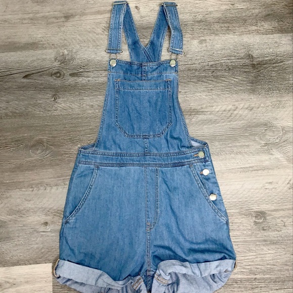 H&M Cuffed Jean Short Overalls - Picture 3 of 7